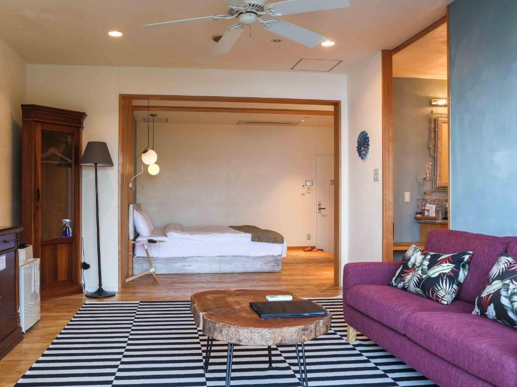 Isana Resort Modern Suite Room