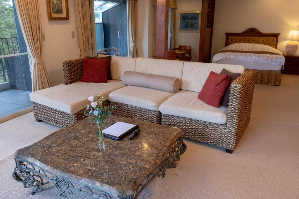 Isana Resort Suite Room