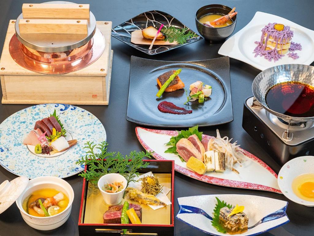 Ishinoya Atami Kaiseki Dinner