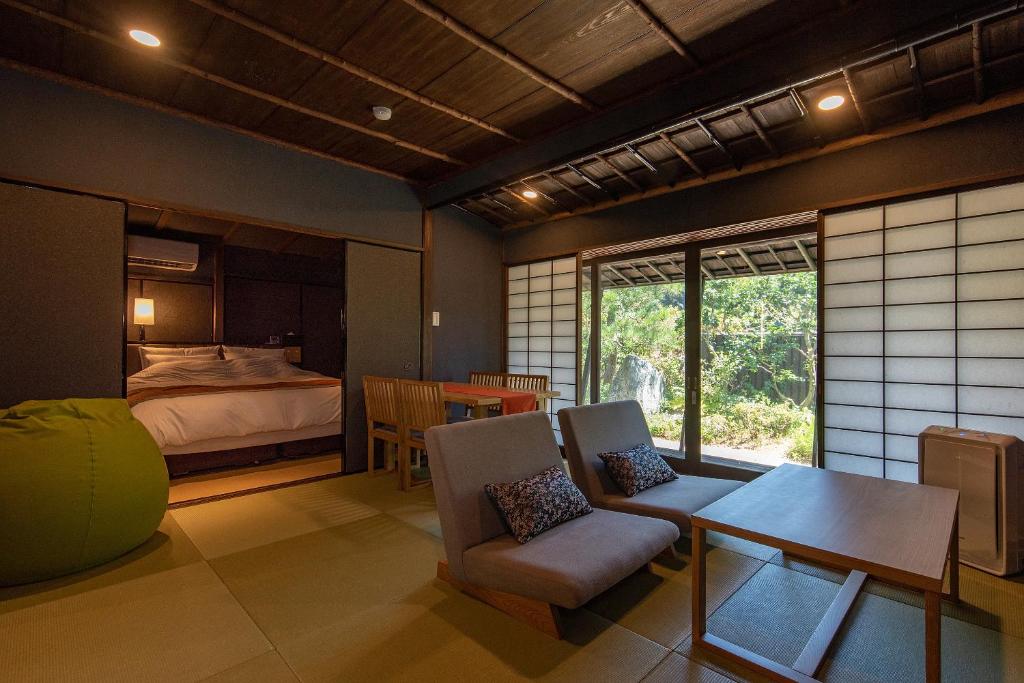 Ishinoya Izu Nagaoka Tatami Room