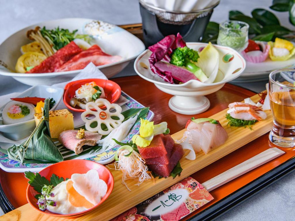 Isshinkan Kaiseki Meal