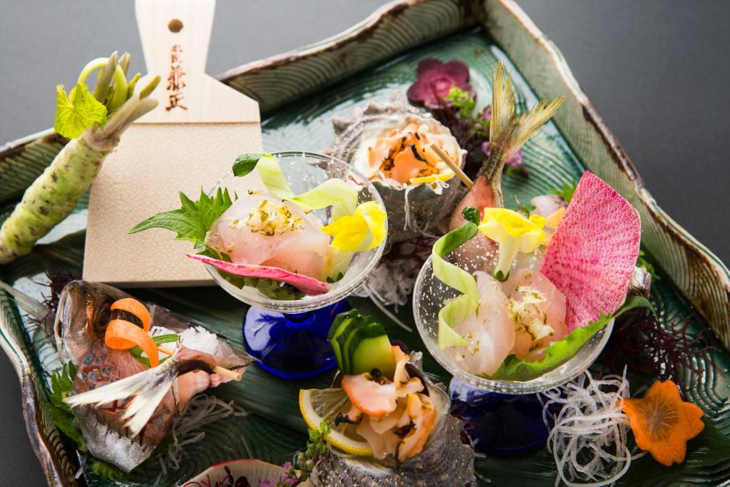 Ito Ryokuyu Kaiseki Sashimi Platter