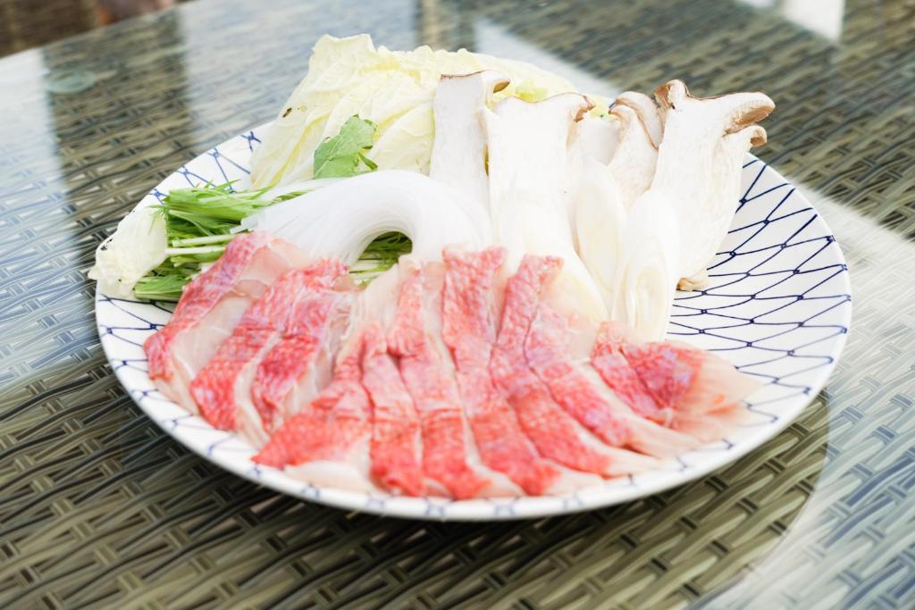 Ito Sanso Toki Sashimi Vegetable Platter