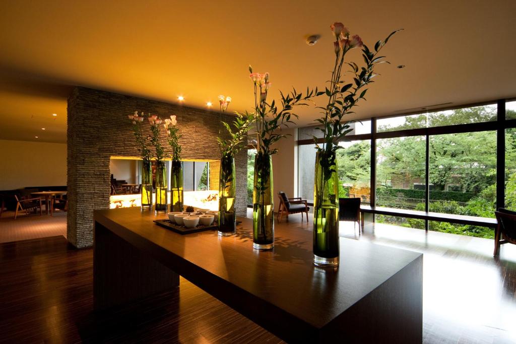 Ito Yukitei Lobby Flower Display