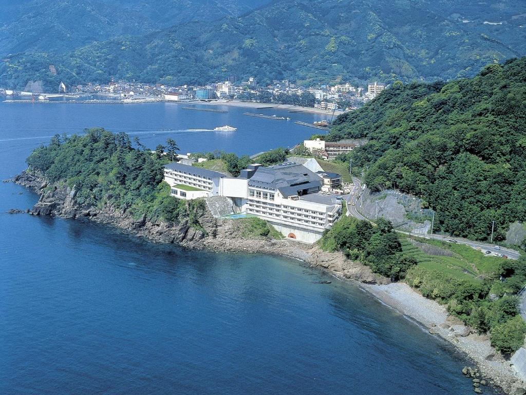 Itoen Hotel Toi Coastal Aerial View