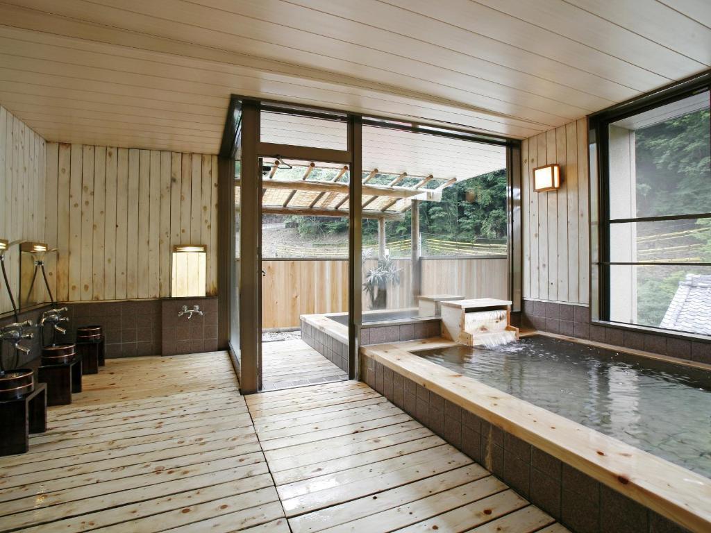 Iwaya Inn Indoor Outdoor Onsen Bath
