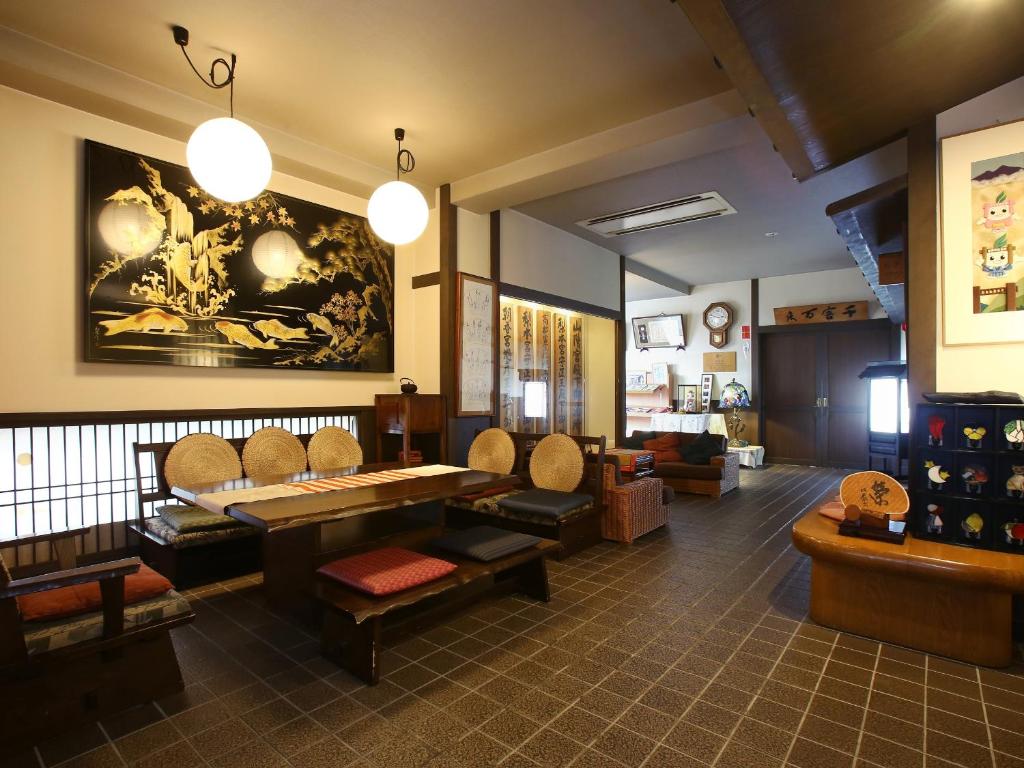 Iwaya Inn Ryokan Lobby
