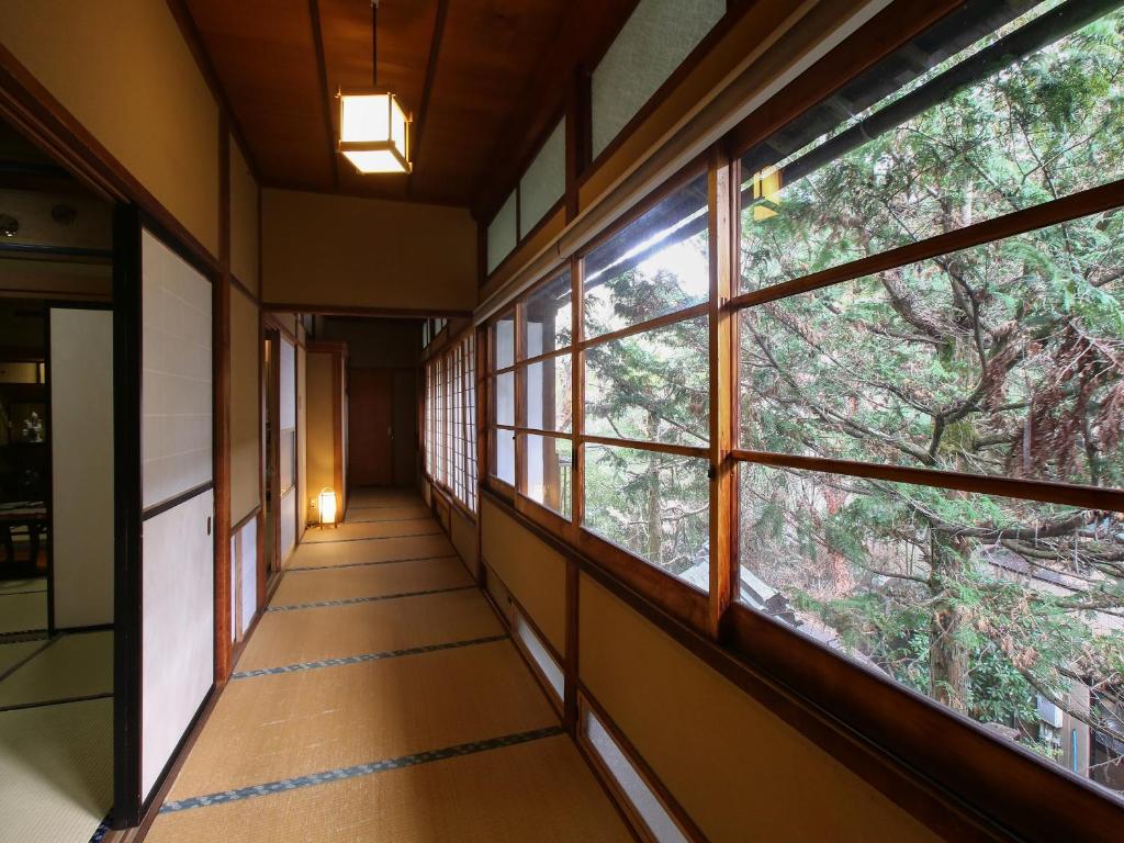 Iwaya Inn Tatami Corridor