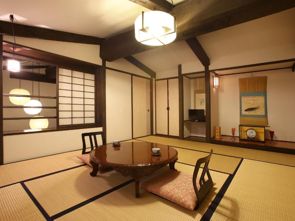 Iwaya Inn Tatami Room