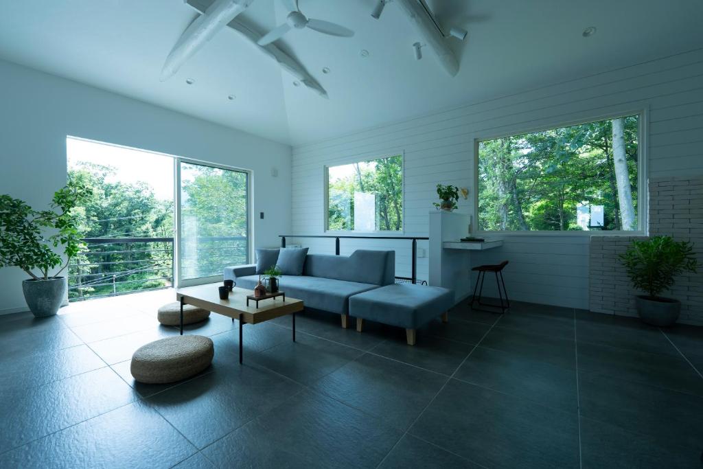 Izu Kogen 366 Yawatano Modern Lounge