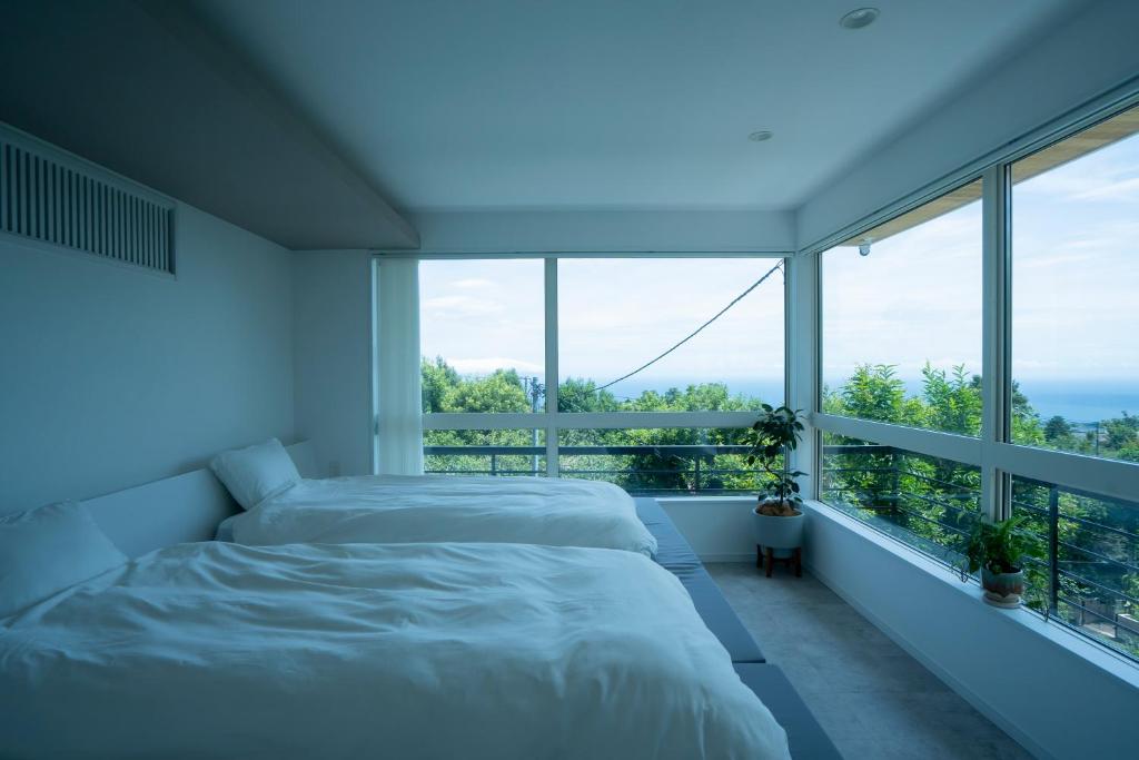 Izu Kogen 366 Yawatano Twin Bedroom Ocean View