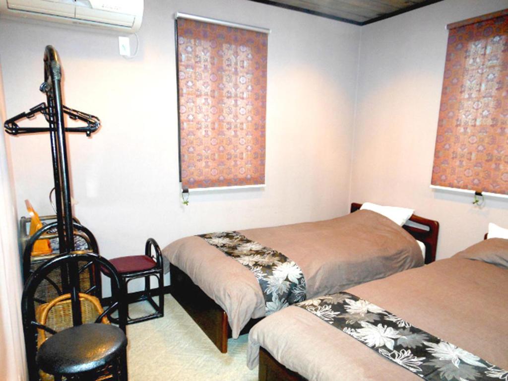 J Garden Twin Room