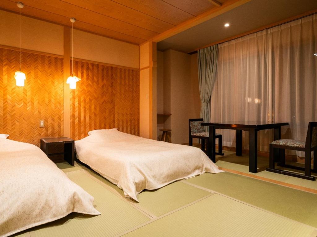 Joshin No Sato Hibikino Tatami Bedroom