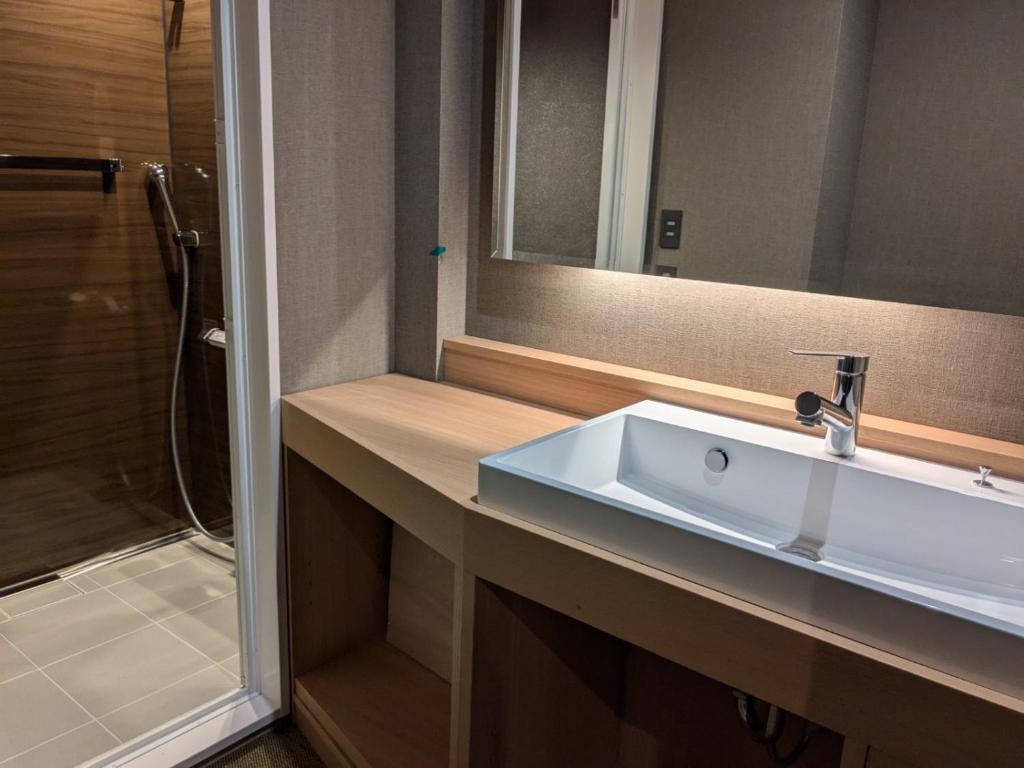 Kaido Roman Onyado Tsutaya Bathroom Sink