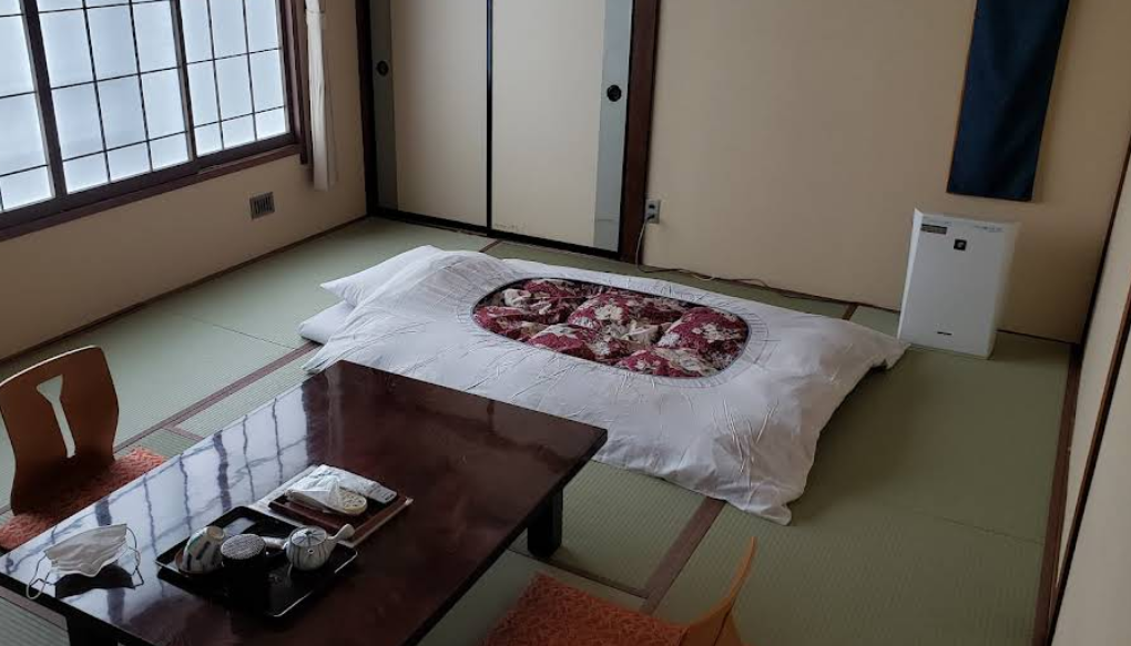 Kaido Roman Onyado Tsutaya Tatami Room Futon