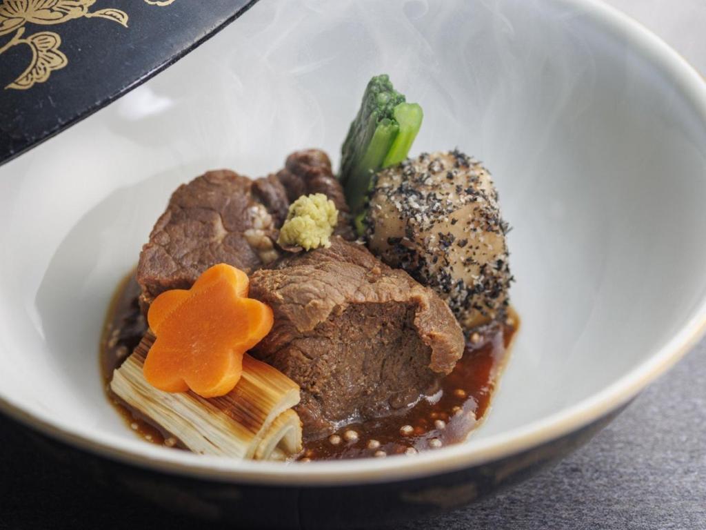 Kamenoi Hotel Atami Annex Japanese Beef Dish