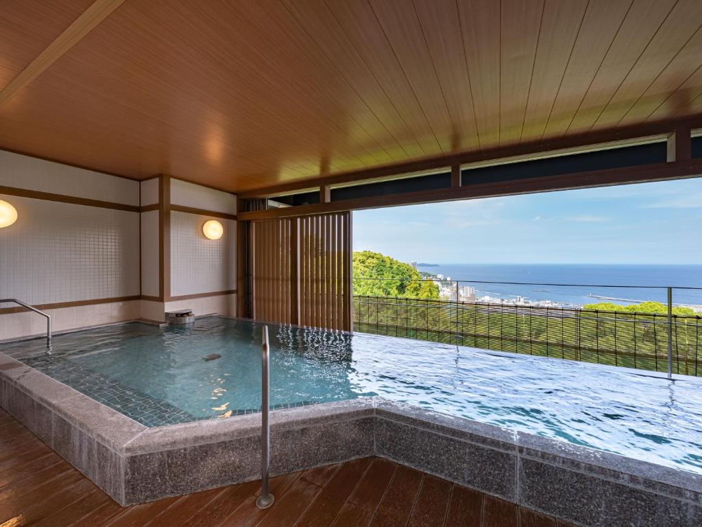 Kamenoi Hotel Atami Annex Open Air Bath