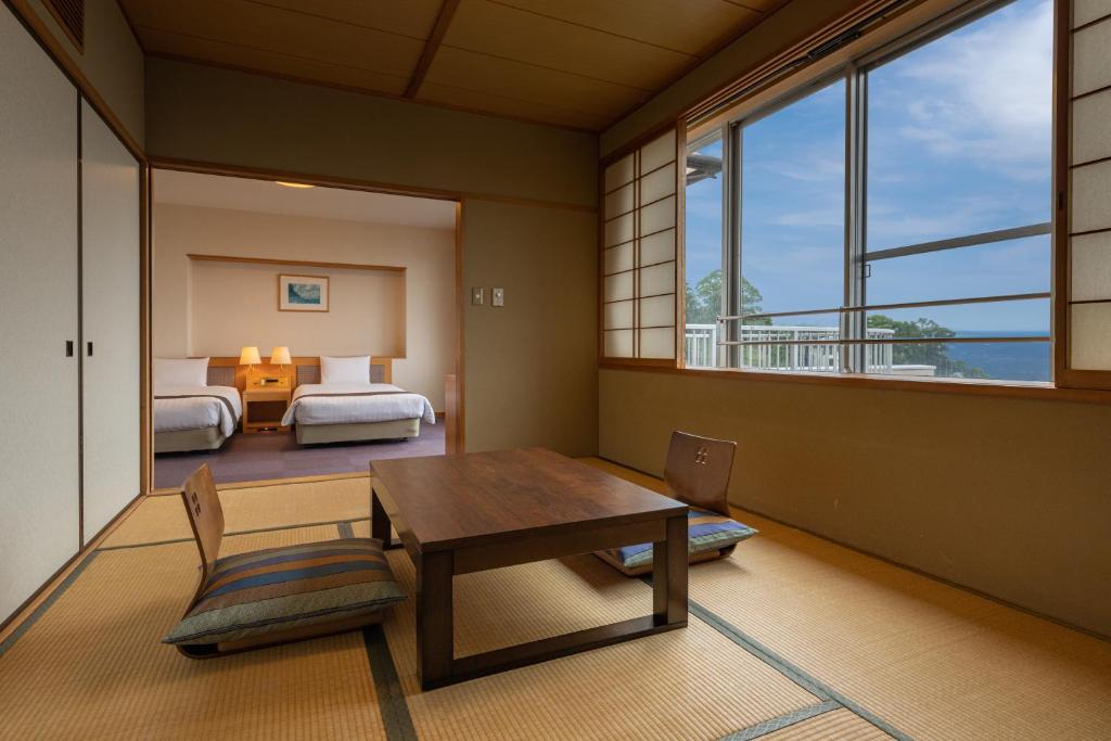 Kamenoi Hotel Atami Annex Tatami Room