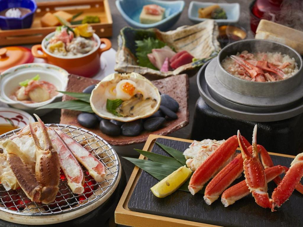 Kamenoi Hotel Fukui Crab Kaiseki Meal
