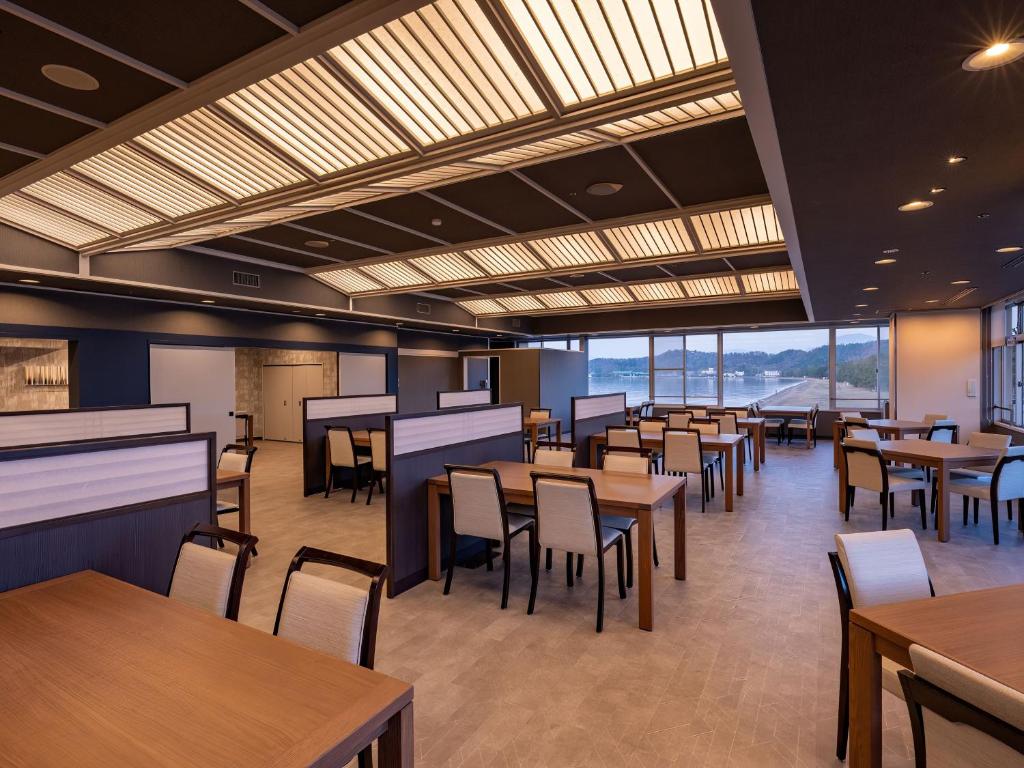 Kamenoi Hotel Hikone Dining Room