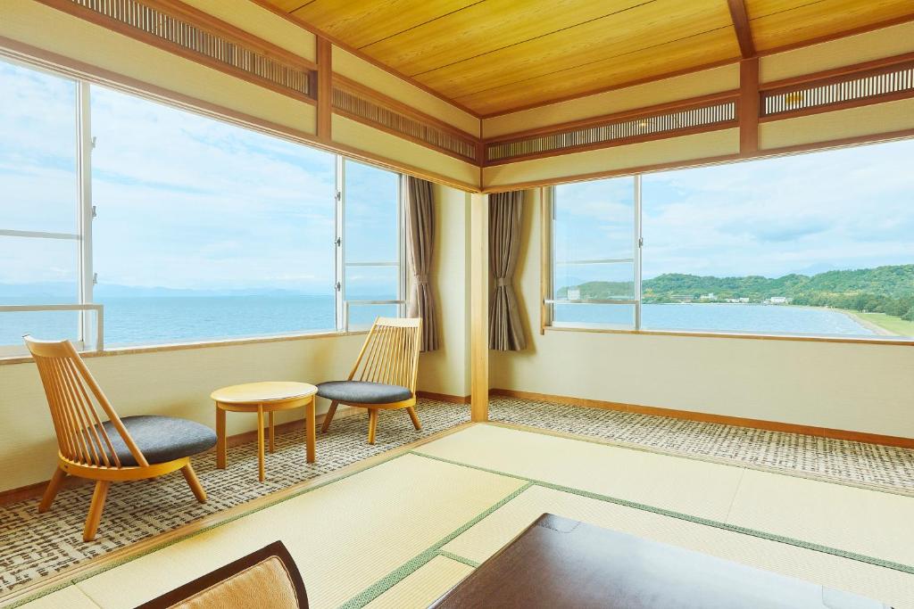 Kamenoi Hotel Hikone Tatami Room
