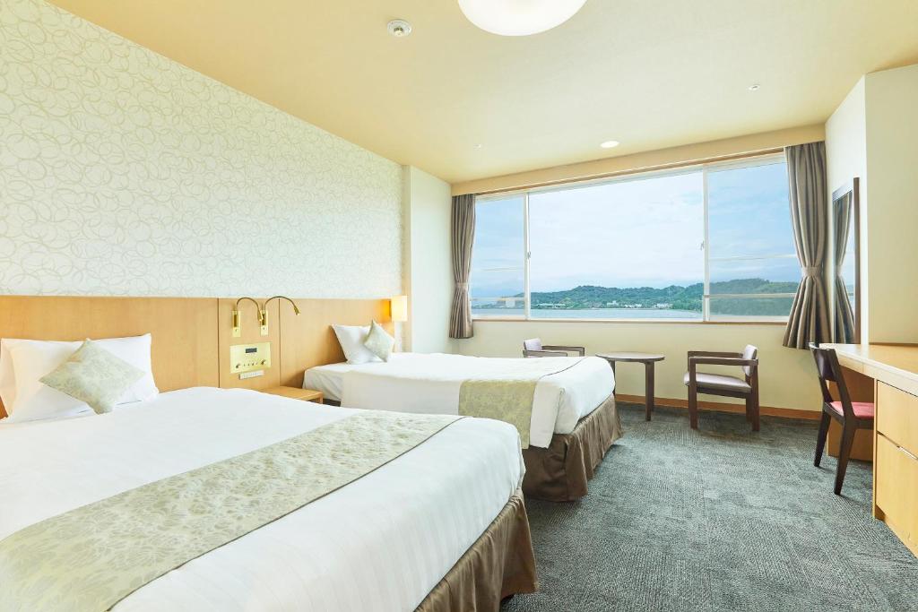 Kamenoi Hotel Hikone Twin Room