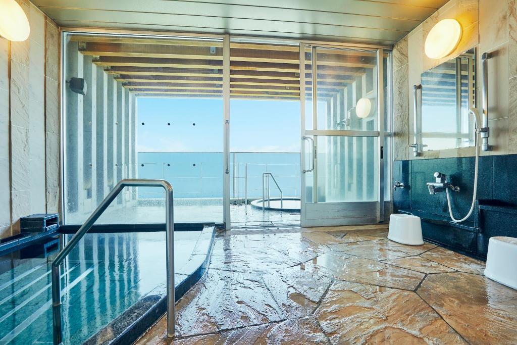 Kamenoi Hotel Oarai Ocean View Onsen Bath