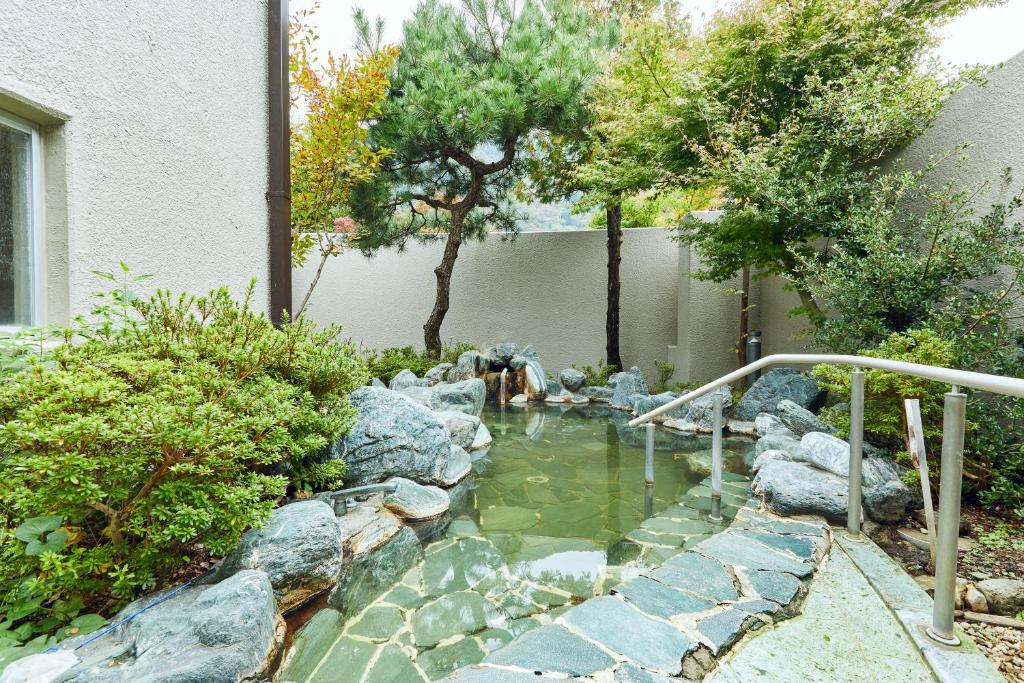 Kamenoi Hotel Shiobara Dog Friendly Hotel Outdoor Onsen