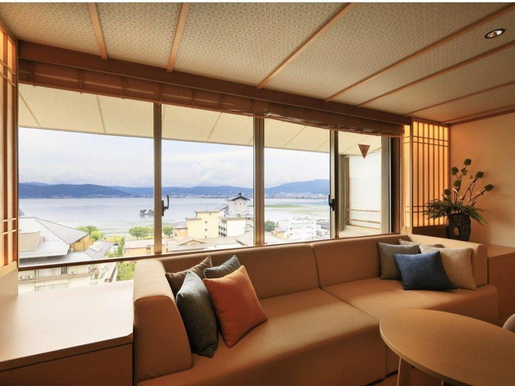 Kamisuwa Onsen Hama No Yu Lake View Room