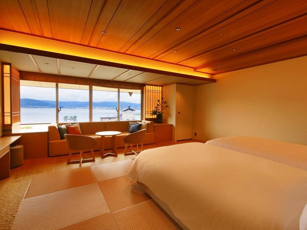 Kamisuwa Onsen Hama No Yu Lake View Room