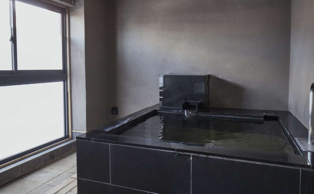 Kamisuwa Onsen Shinyu Hotel Private Onsen Bath