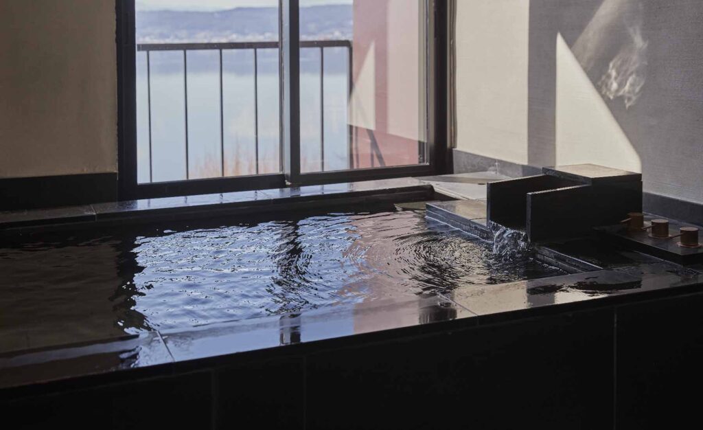 Kamisuwa Onsen Shinyu Hotel Private Onsen Bath