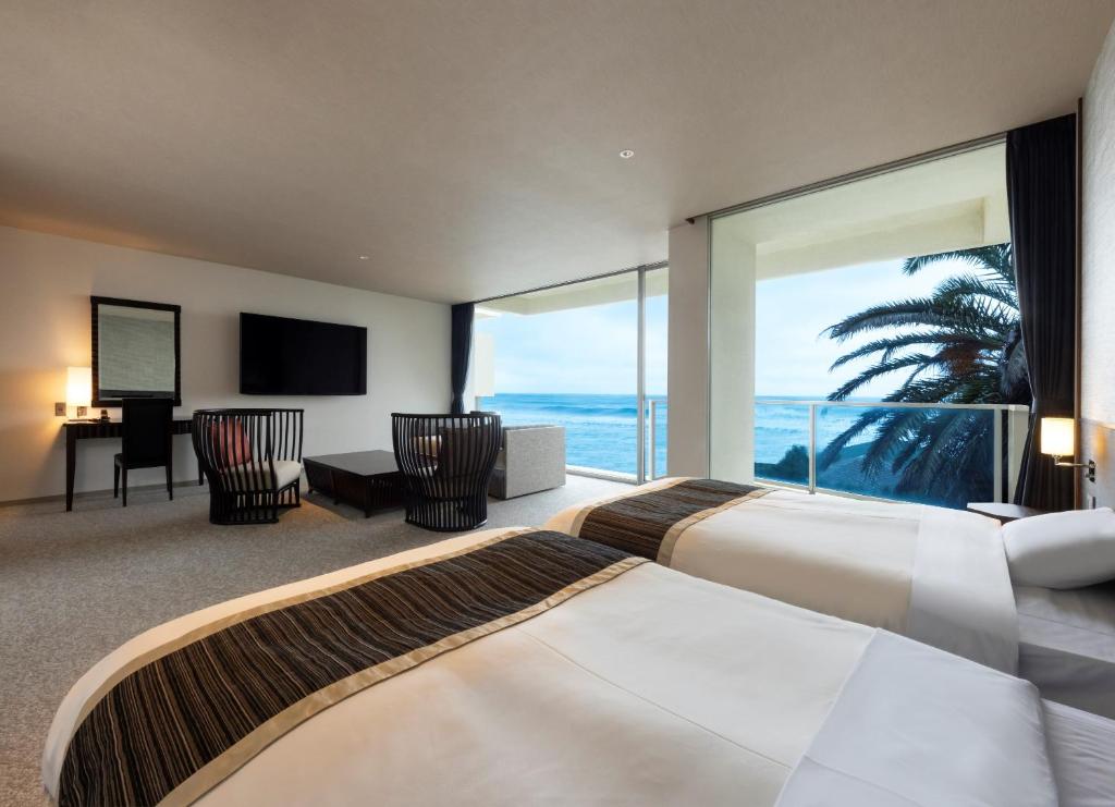 Kamogawa Grand Hotel Ocean View Twin Room