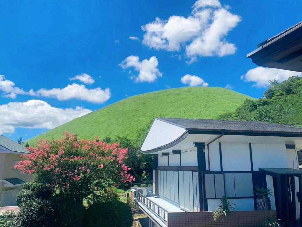 Kashibesso Hanatsumori Izu Kogen Ryokan Hillside Exterior