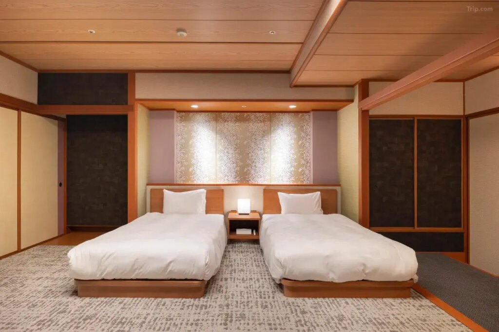 Kashikojima Hojoen Twin Room