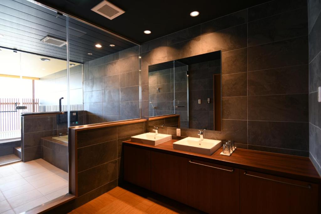Kasuitei Ooya Bathroom