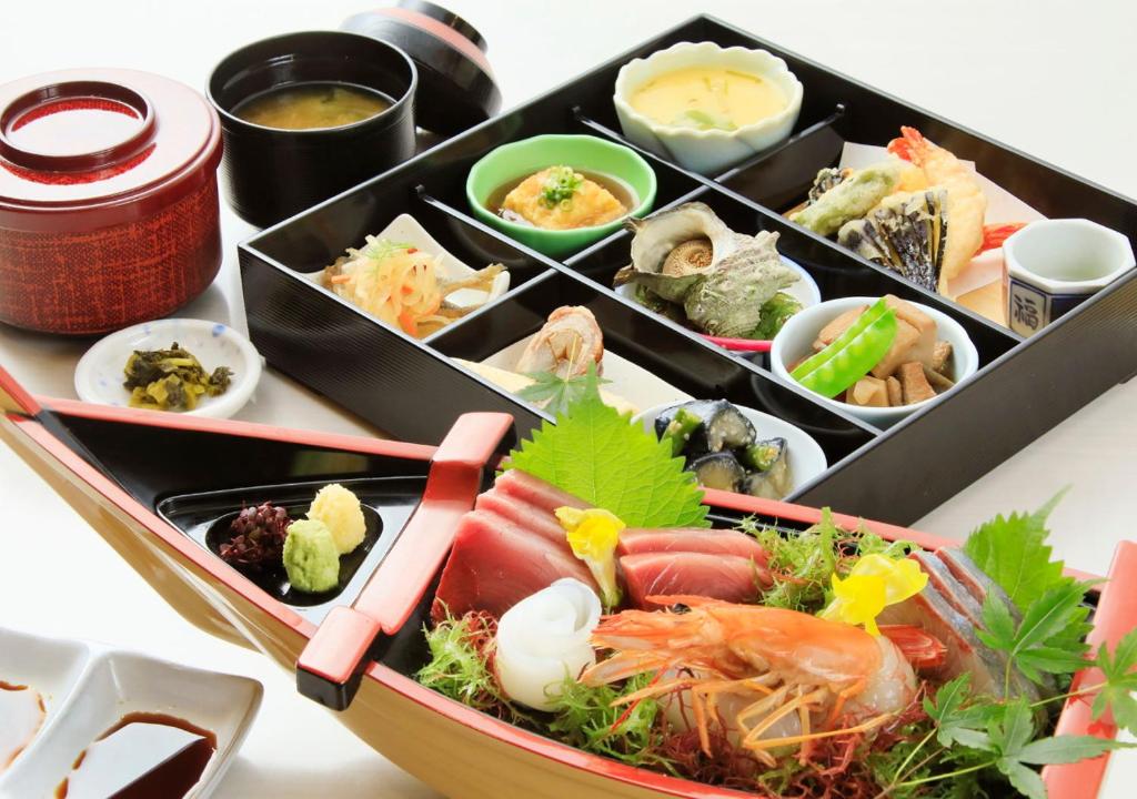Katsuura Hilltop Hotel Residence Japanese Meal