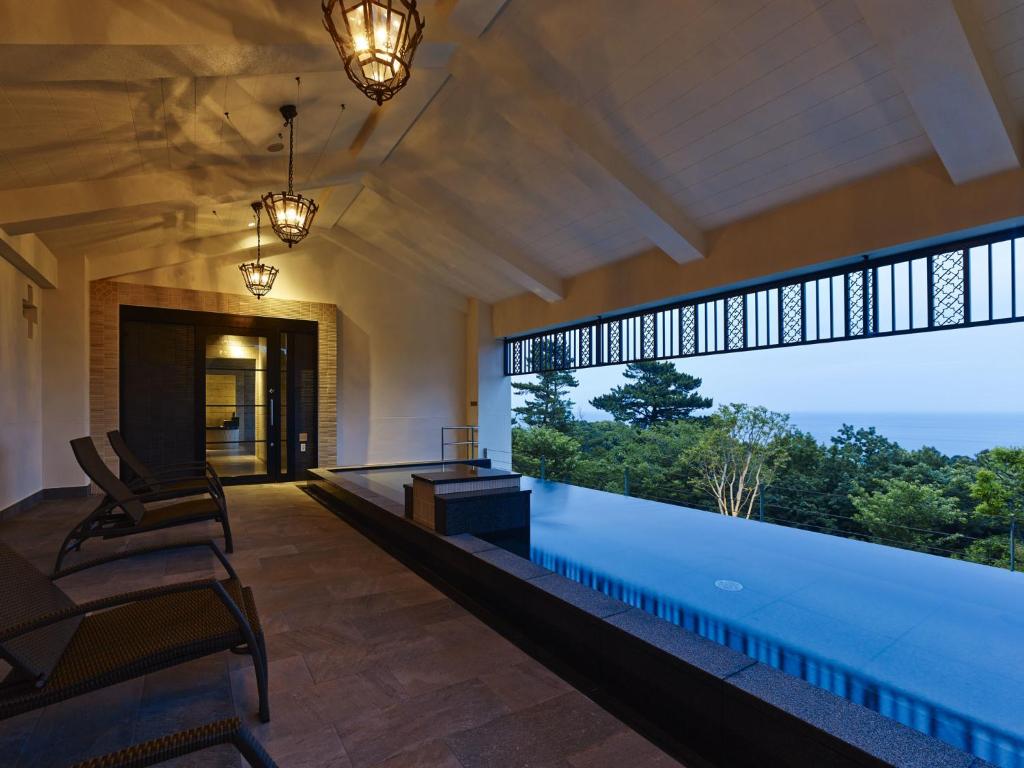 Kawana Hotel Open Air Pool