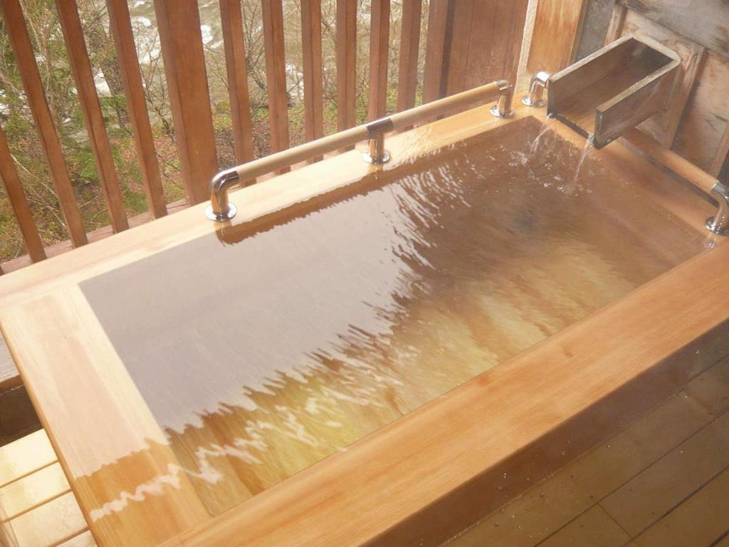 Kinseikan Seseragi Open Air Bath