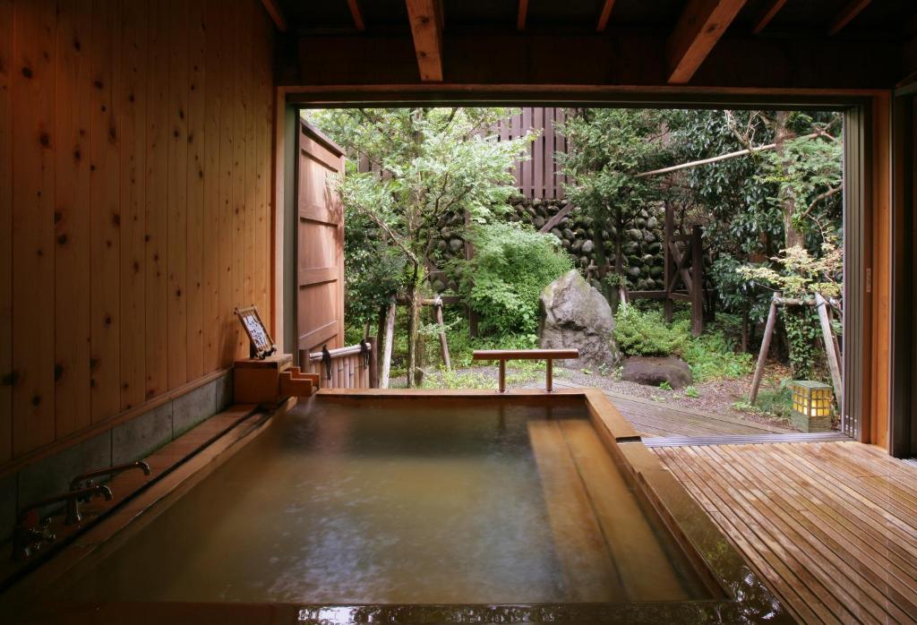 Kinugawa Grand Hotel Yumenotoki Open Air Bath