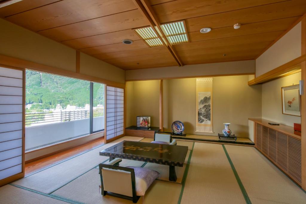 Kinugawa Grand Hotel Yumenotoki Tatami Room