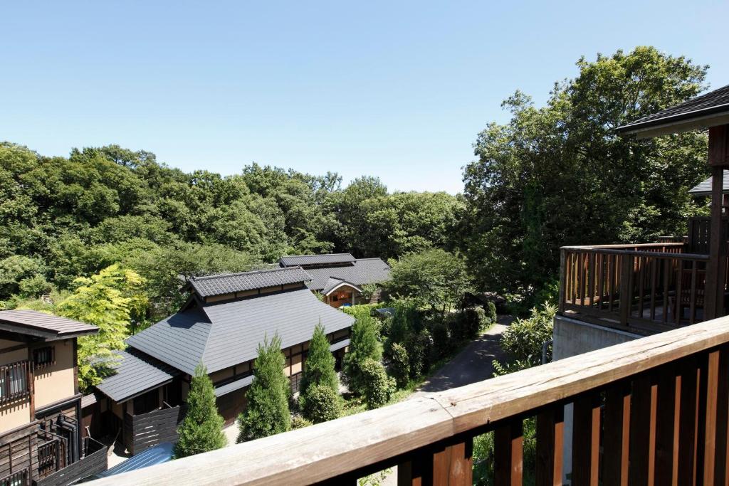 Kira No Sato Balcony Forest View