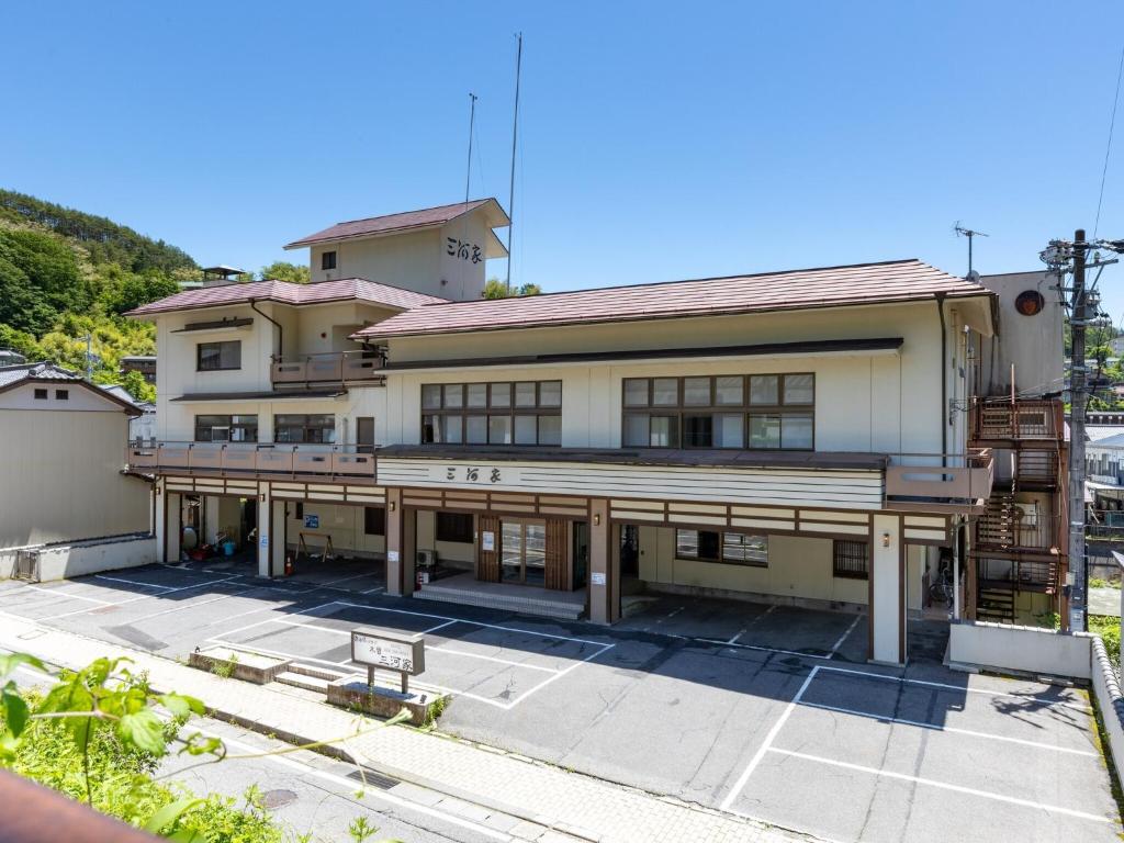 Kiso Mikawaya Ryokan Exterior