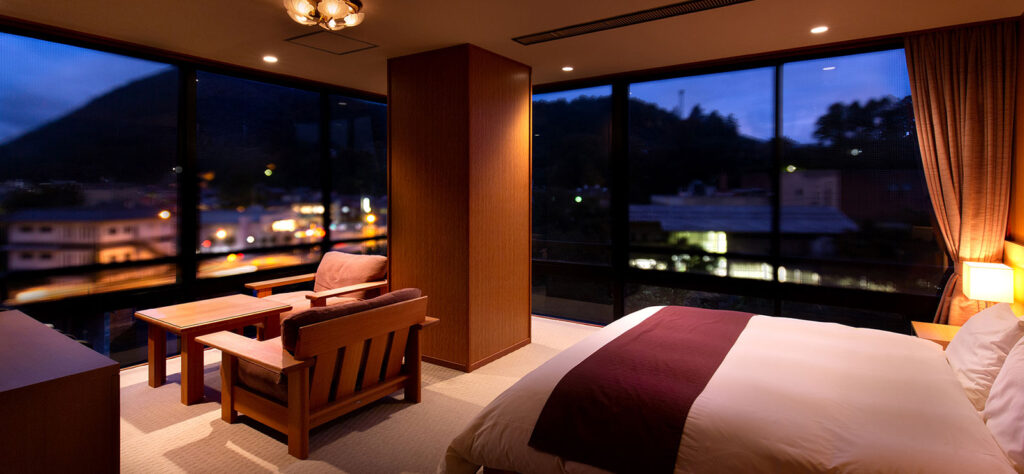Kissho Yamanaka Corner Suite Room