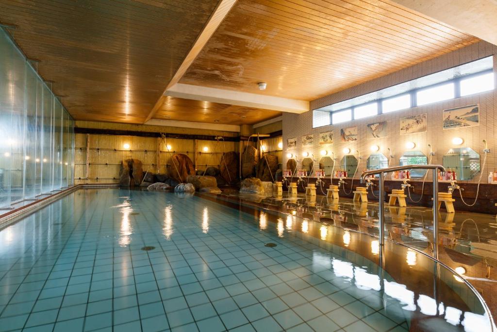 Kitahachi Indoor Onsen Bath