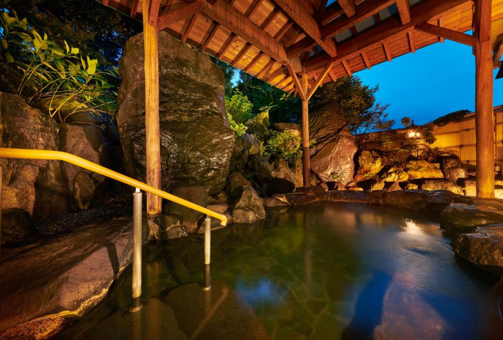 Kitahachi Open Air Onsen