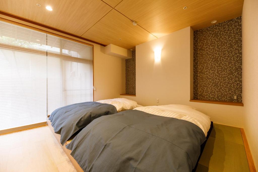 Kitahachi Twin Bedroom