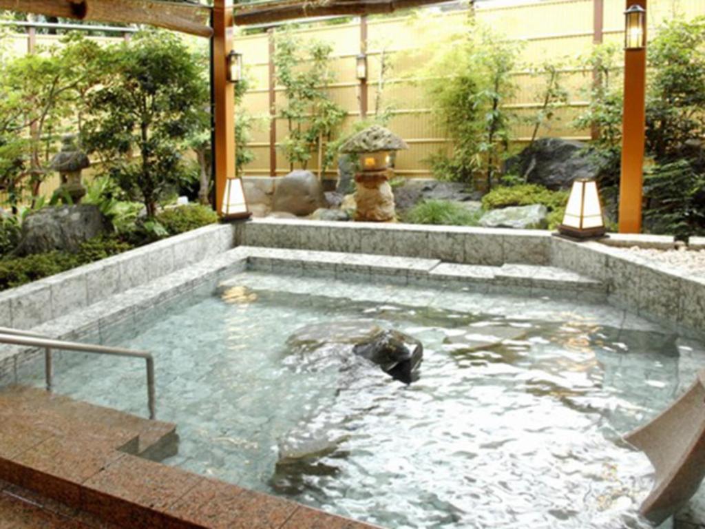Kobo No Yu Main Building Open Air Bath