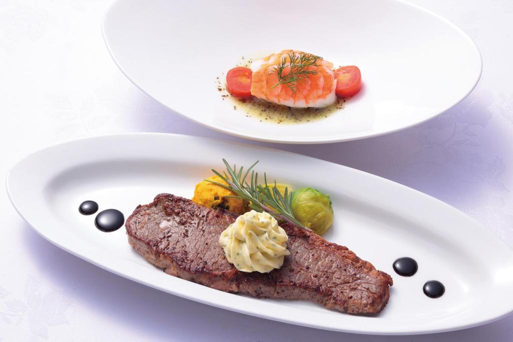 Konaya Hotel Gourmet Course Meal