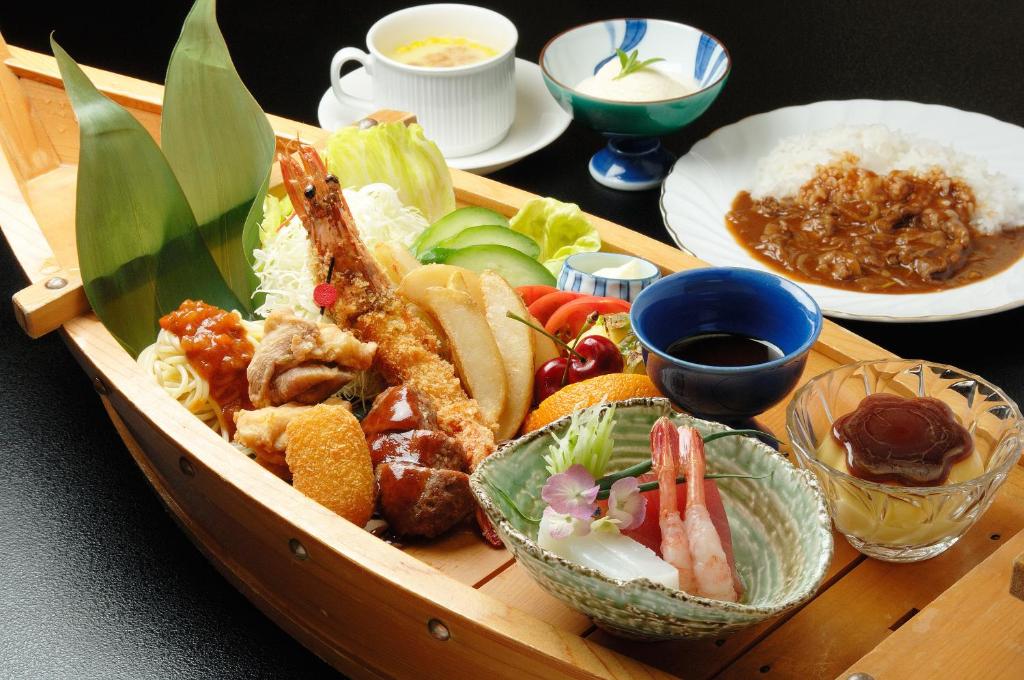 Kouyurou Ikawa Boat Meal